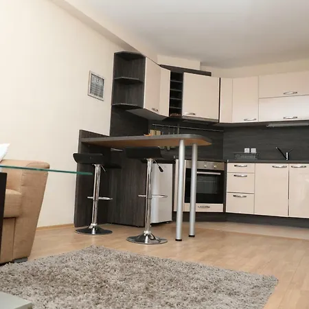 Апартамент Гнездото Улица „Кавала“ 39, Варна Appartement
